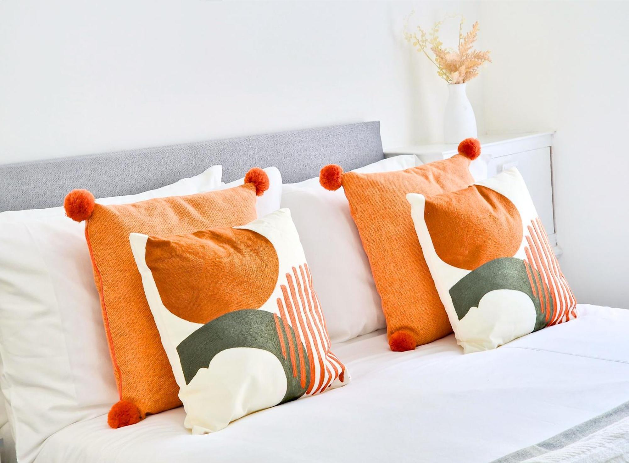 Terraced House By Bevolve - Free Parking 3 *